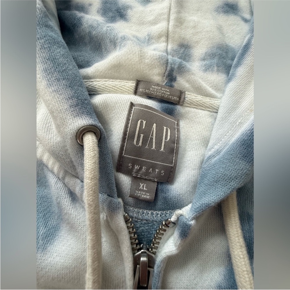 GAP Blue and White Tie-Dye Zip Hoodie - Picture 2 of 5